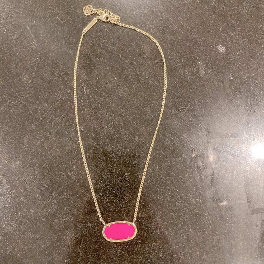 Kendra Scott Elisa Gold and pink pendant